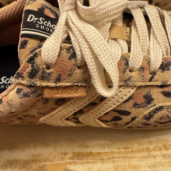 Dr. Scholl's Rebel Sport Sneaker Leopard Print Casual Sneakers suede sz 6.5 - Picture 8 of 10